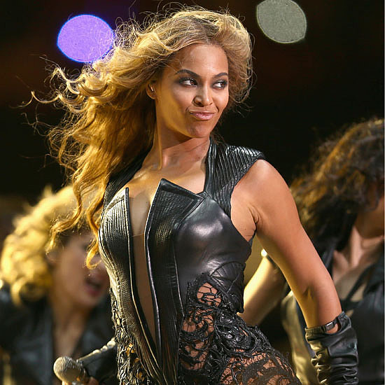 Beyonce-Super-Bowl-Outfit-Pictures